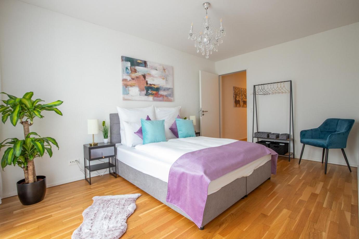 Special Einstein II Apartment Basel, Messe Kleinbasel 10-Star Bagian luar foto
