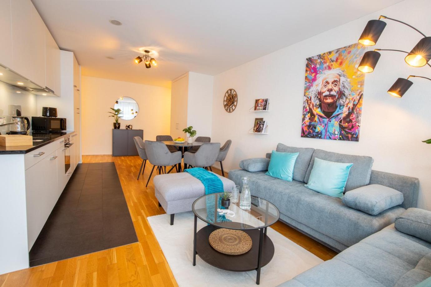 Special Einstein II Apartment Basel, Messe Kleinbasel 10-Star Bagian luar foto